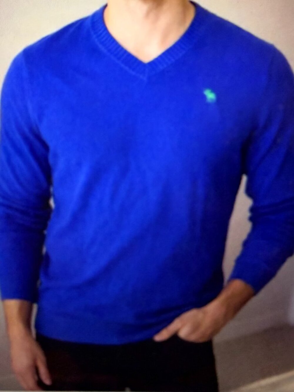 Abercrombie & Fitch Cotton-Cashmere Blend Muscle Fit V-Neck Sweater M Y2K Preppy